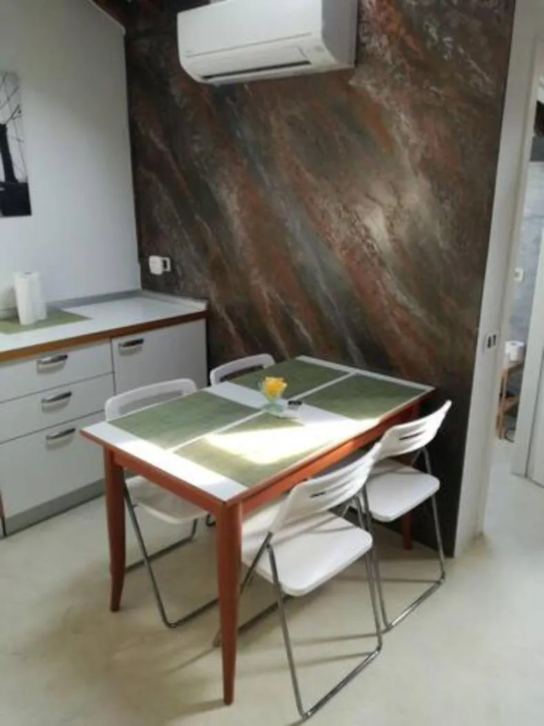 Bilocale Mansardato Zona Corso Buenos Aires Mm1-Mm2 Lippi 2 Milan Apartment