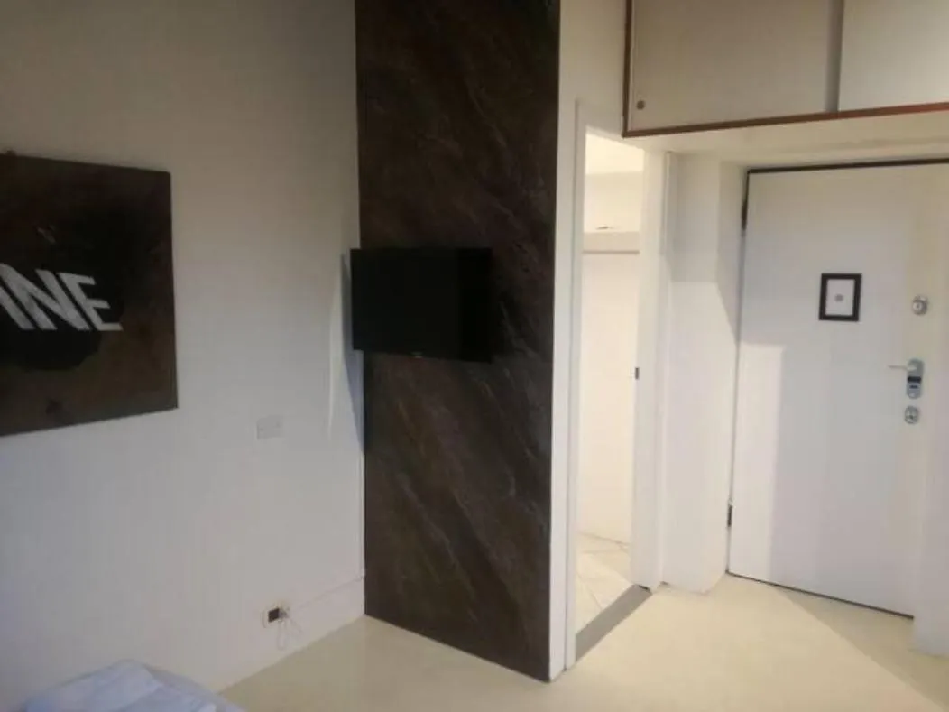Bilocale Mansardato Zona Corso Buenos Aires Mm1-Mm2 Lippi 2 Milan Apartment